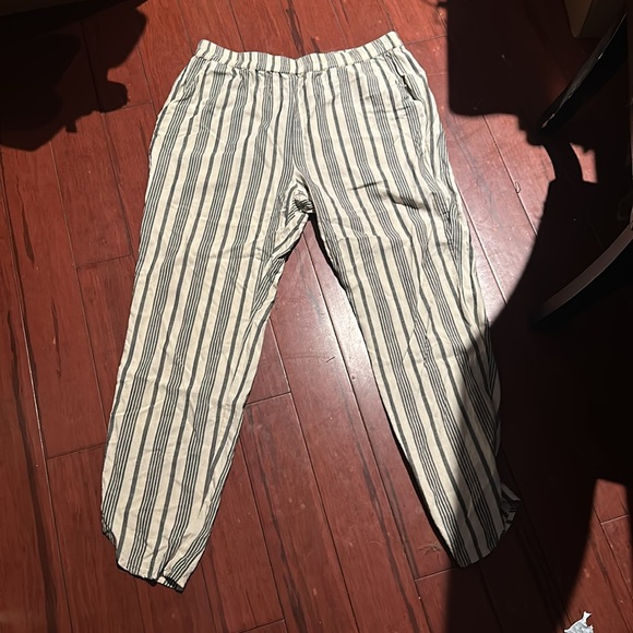 🎁HP🎁 Marine Layer Allison Pant White/Navy Strips Front Pockets Regular Large EUC - Picture 6 of 15